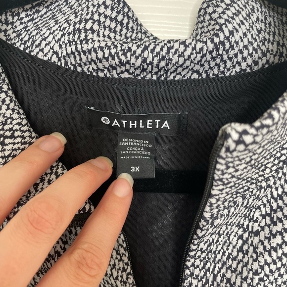 ATHLETA Delancey textured dress fully lined side pockets white and black  | 3X - Picture 4 of 11